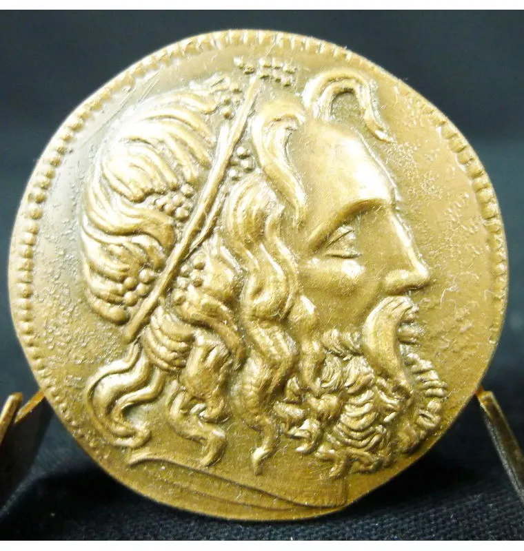 médaille antique