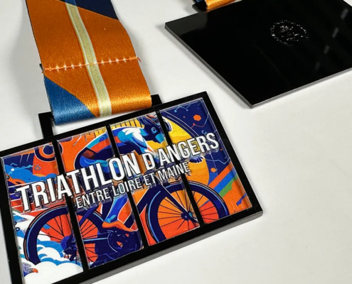 médaille triathlon personnalisée