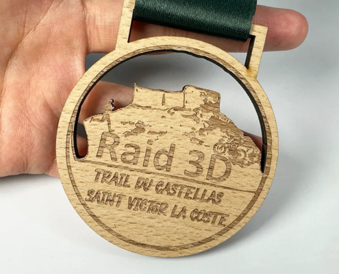 médaille trail personnalisée en bois